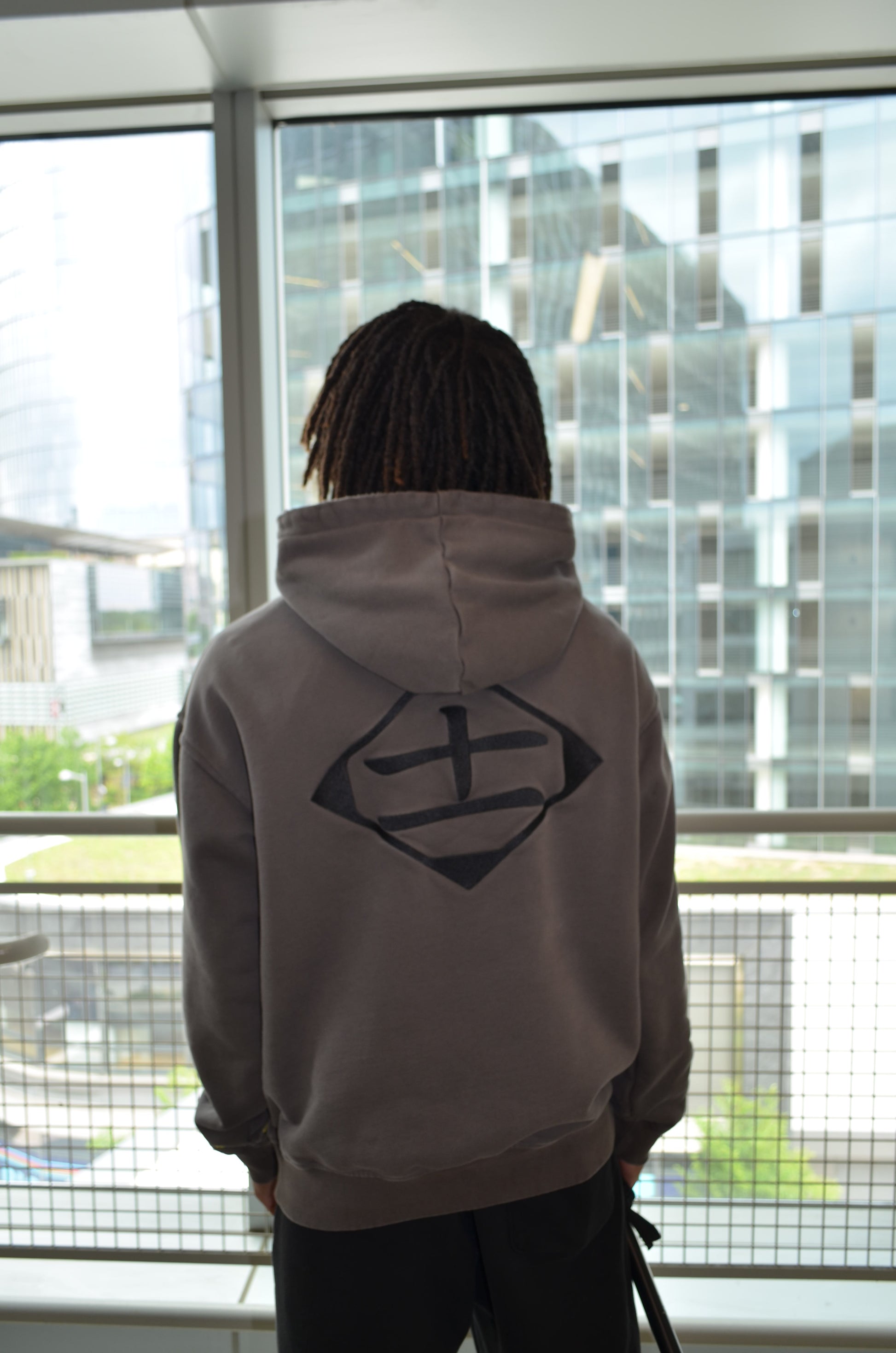Alternate back view of Kenpachi Zaraki hoodie showing Division 11 kanji detail by Solace Studios